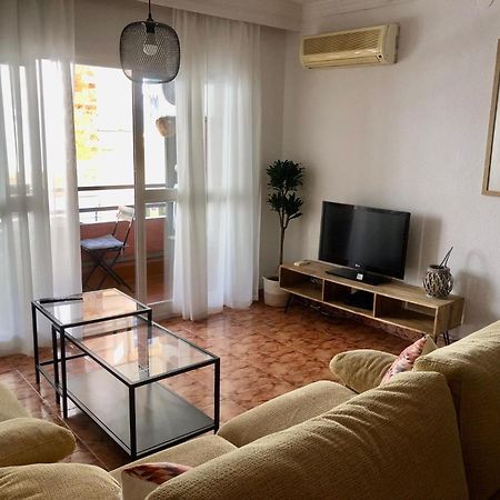 Piso En Pedregalejo A 50M De La Playa. Apartment Малага Екстериор снимка